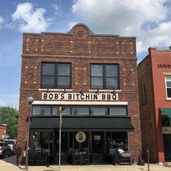Bob's Bitchin' BBQ - Outside - Barbeque Near Me - Dodgeville, Wisconsin
