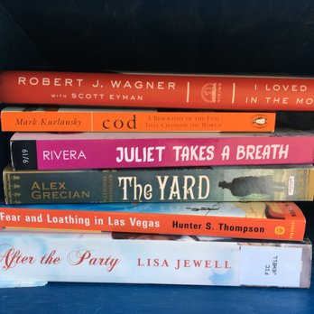 Little Free Library - Little Free Library July 2019@ Lake Shore Park - Community Book Box Near Me - Chicago, Illinois