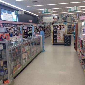Walgreens - Super clean store that's practically brand new, HUGE beauty section - Drugstores Near Me - Auburn, California