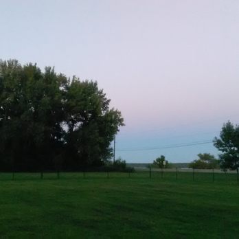 Walnut Dog Park - Well maintained, fenced-in, grassy park (small dog side). - Dog Parks Near Me - Chillicothe, Illinois