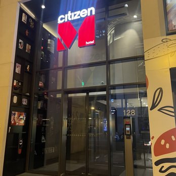 CitizenM Paris Champs-Elysees hotel - Hotels Near Me - Paris