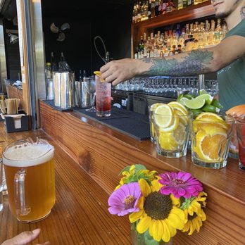 Napa Yard - Restaurants Near Me - Napa, California
