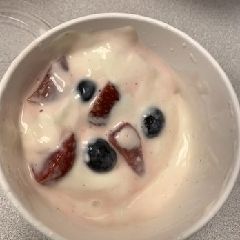 Chick-fil-A - Greek Yogurt Parfait - Fast Food Near Me - Brea, California Chick-fil-A - Greek Yogurt Parfait - Fast Food Near Me - Brea, California