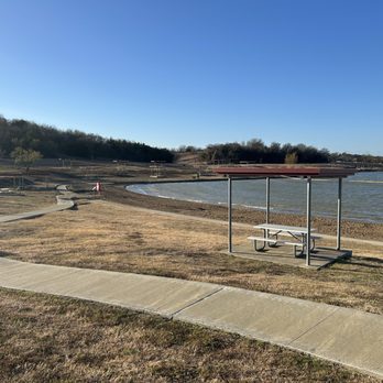 Cedar Hill State Park - Parks Near Me - Cedar Hill, Texas