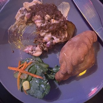Dell Rooster - chilaquiles and empanadas - Latin American Near Me - Chicago, Illinois