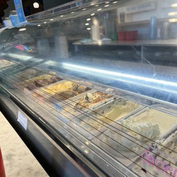 Honeysuckle Gelato - Gelato Near Me - Charlotte, North Carolina Honeysuckle Gelato - Gelato Near Me - Charlotte, North Carolina