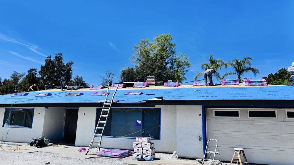 Slide of Pro Roofing Experts