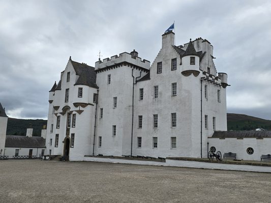 Blair Castle & Gardens by null