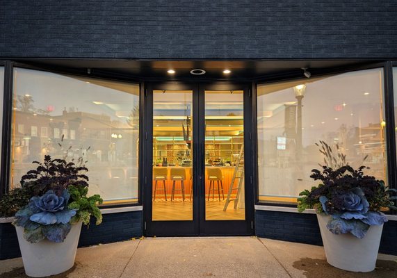 Atlas Restaurant & Bar by null