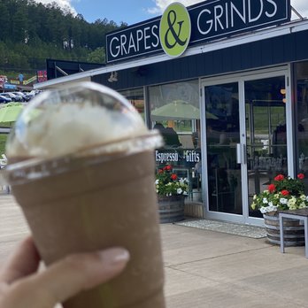 Grapes & Grinds - Front - Wineries Near Me - Keystone, South Dakota