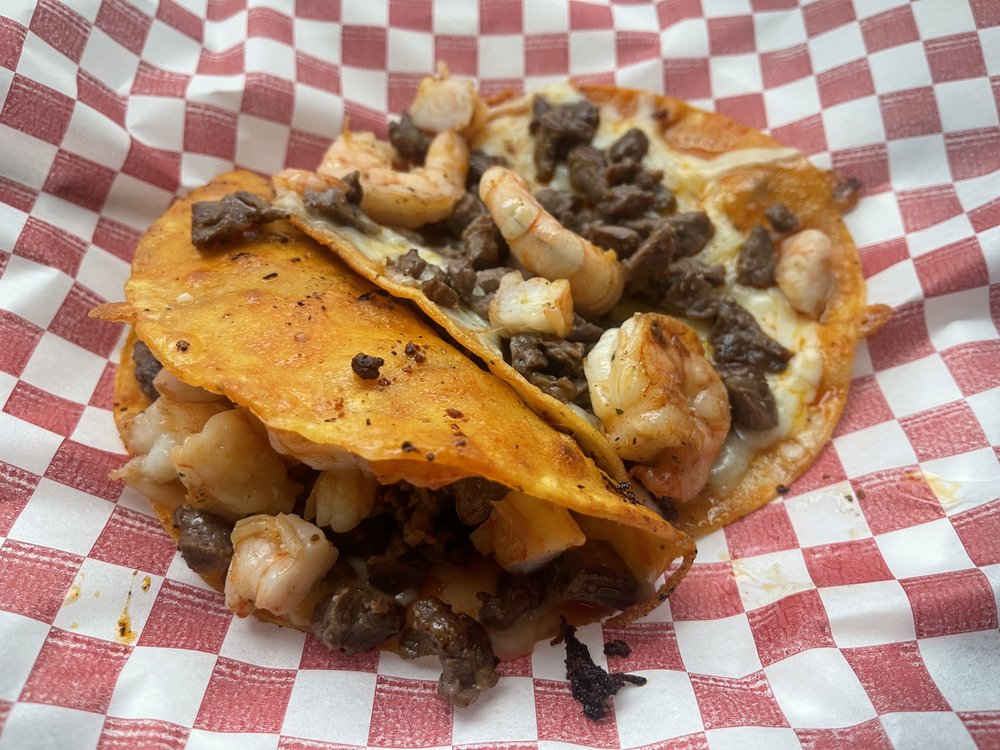 Guera’s Mariscos Logo