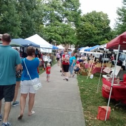 Plainfield Chamber Farmers Market - Farmer's Market every Wednesday from 4-7 pm.