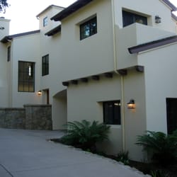 Raymond Arias Construction
