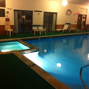 Cascades Lodge - indoor swimming pool - Hotels Near Me - Killington, Vermont