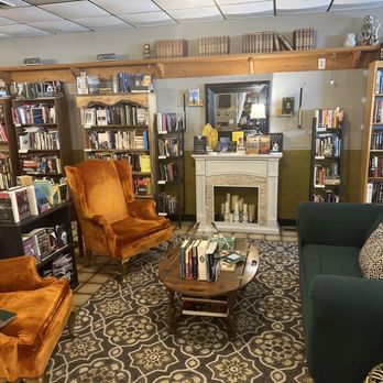 Flourish Books & Plants - Bookstores Near Me - New Buffalo, Michigan Flourish Books & Plants - Bookstores Near Me - New Buffalo, Michigan