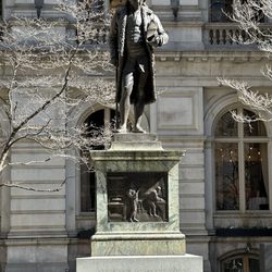 Boston Town Crier - Tours of Freedom Trail