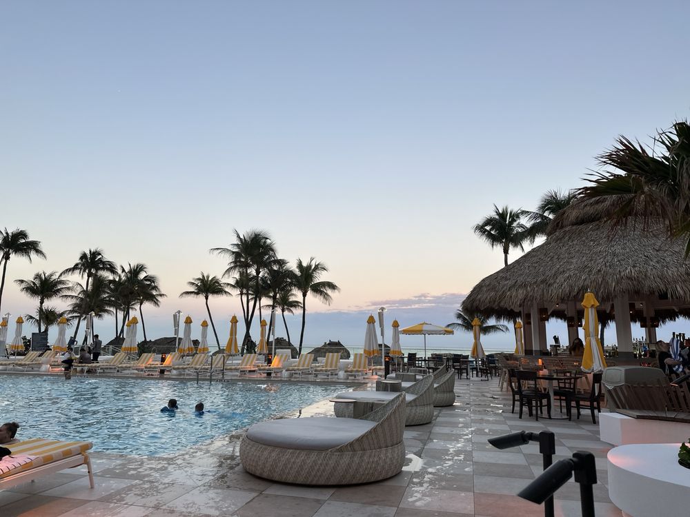 Newport Beachside Hotel and Resort