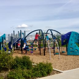Great play structure. My fave colors too! Great play structure. My fave colors too!