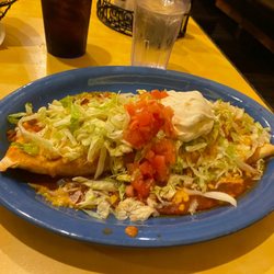 Vaqueros - Wet chicken burrito! Also delicious.