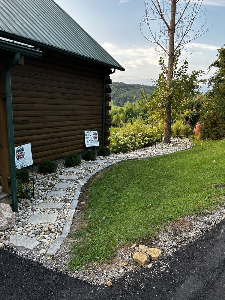 ASH RIDGE CABINS Updated June 2024 84 Photos 17171 Sam Carr Rd