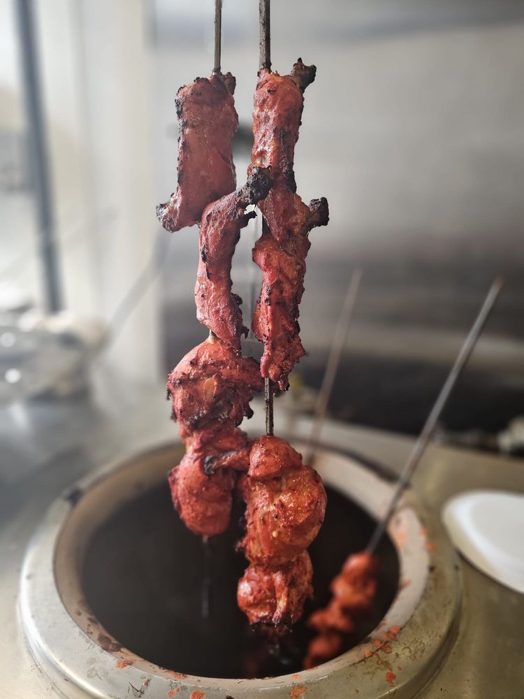 Desi Flavors Indian Cuisine Logo