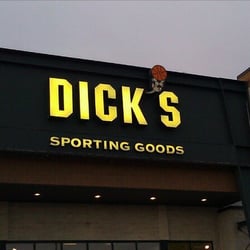 DICK'S Sporting Goods