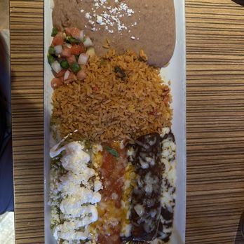 Acenar Mexican Restaurant - Enchiladas Verdes - Mexican Near Me - San Antonio, Texas