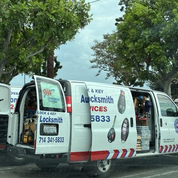 Advanced Lock & Key - Keys & Locksmiths Near Me - Santa Ana, California