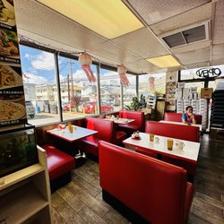 Golden Eagle Chinese Restaurant - Seating area