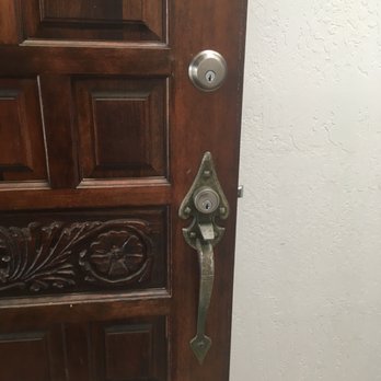 Gilroy Locksmith - New lock with matching keys - Keys & Locksmiths Near Me