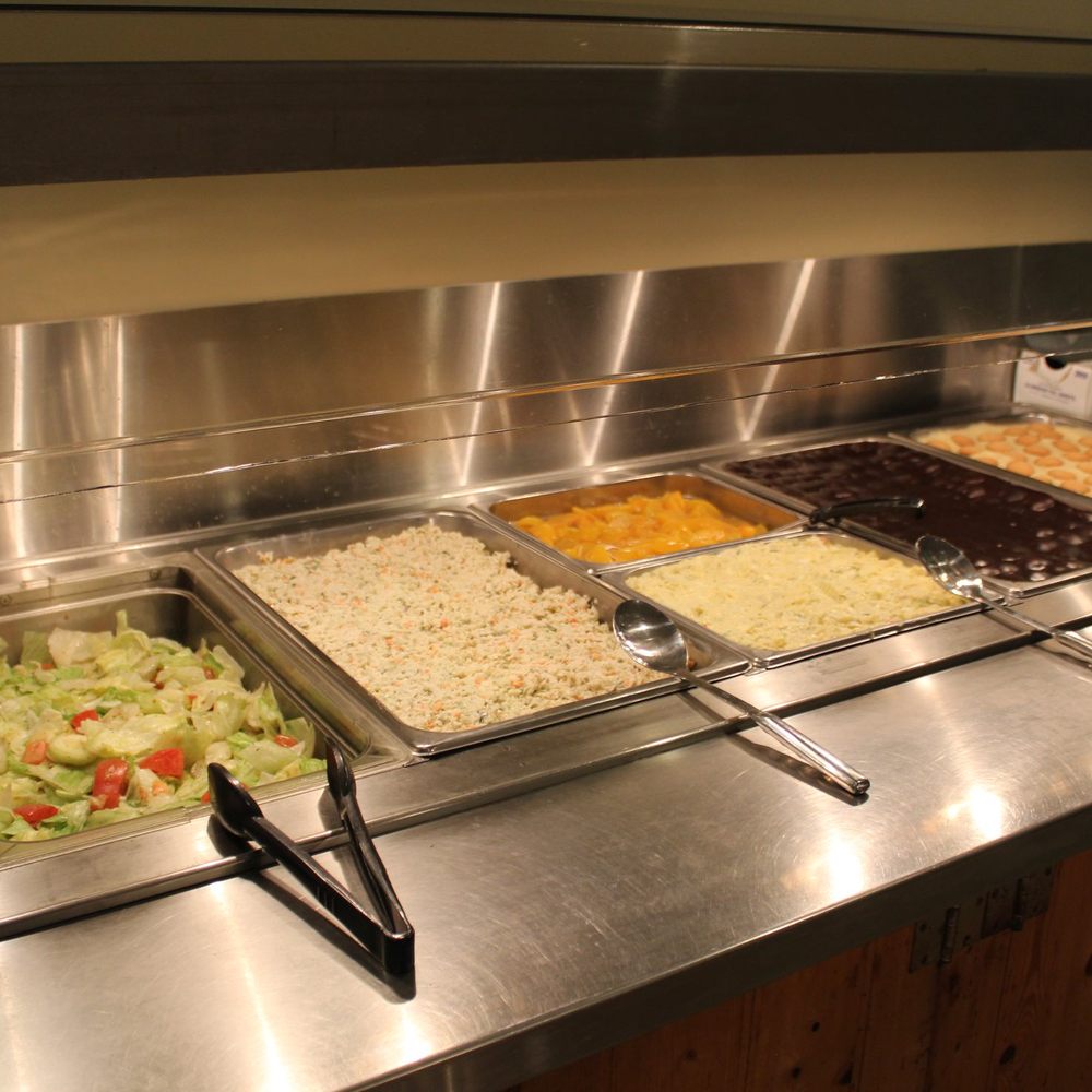 Kenny's Bar B Que - Salad Bar and Dessert - Barbeque Near Me - Hemingway, South Carolina Kenny's Bar B Que - Salad Bar and Dessert - Barbeque Near Me - Hemingway, South Carolina