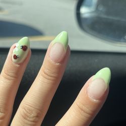 Lady Vixen Nails & Spa II - Nail