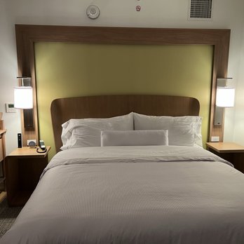 Element San Jose Milpitas - Standard room - Hotels Near Me - Milpitas, California