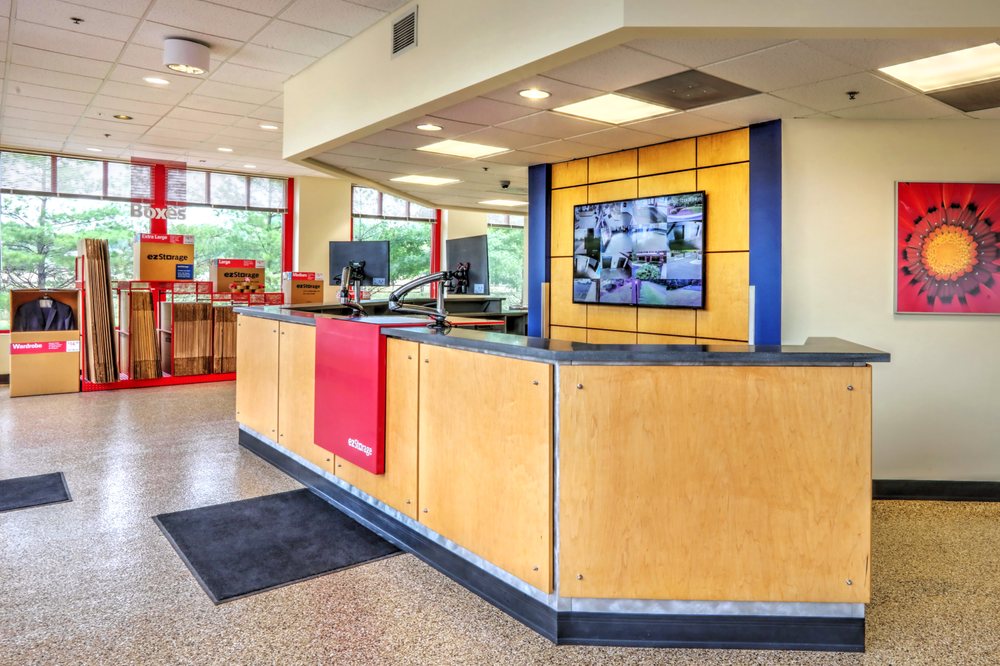 EZSTORAGE Updated September 2024 11 Photos 2729 Solomons Island