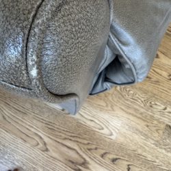 La-Z-Boy Home Furnishings & Decor - Fabric is torn. Chair is 1 year old.