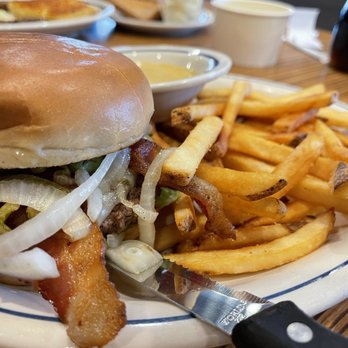 IHOP - Breakfast & Brunch Near Me - Catonsville, Maryland
