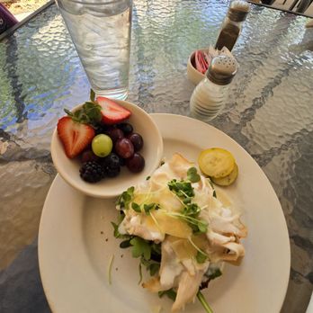 Belles Urban Deli - Open Faced Turkey Mornay with no onions and a side of fruit - Delis Near Me - Corrales, New Mexico