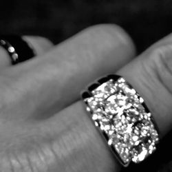 Bushra Jeweller’s & Beauty - Ring