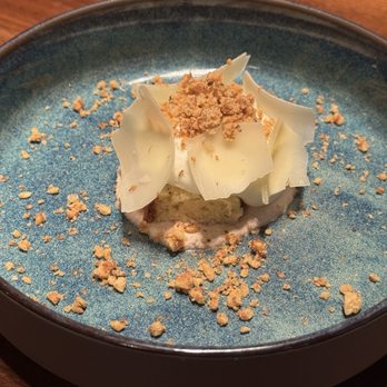 Partage - #8 dish Le Beaufort- Beaufort cheese, apple and walnut bread, walnut paste and fresh apple - French Near Me - Las Vegas, Nevada