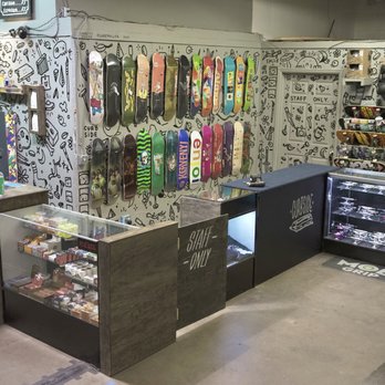 Curbside Skatepark - Skate Parks Near Me - Sheridan, Colorado