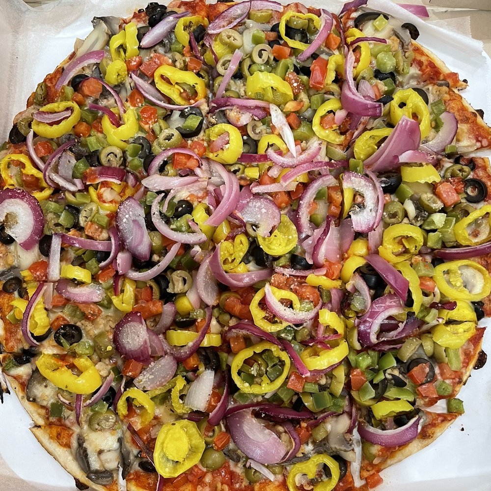 Four Points Pizza & Grill - Veggie pizza with sausage crumbles - Pizza Near Me - Lewis Center, Ohio