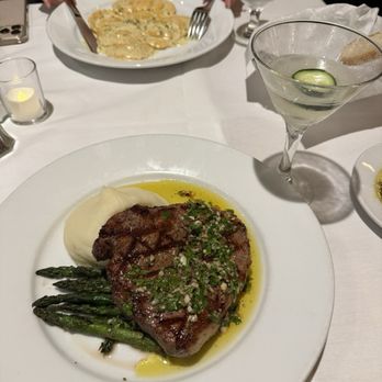 Piccola Trattoria - Italian Near Me - Santa Clarita, California Piccola Trattoria - Italian Near Me - Santa Clarita, California