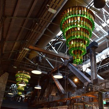 Jameson Distillery Bow St - Awesome chandeliers - Museums Near Me - Dublin, D
