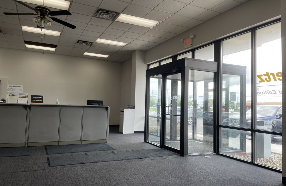 HERTZ RENT A CAR Updated September 2024 10 Reviews 1700 West