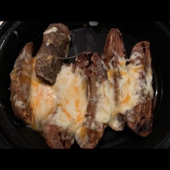 Markham Station - Potato skins - awful awful awful - Italian Near Me - Richmond Hill, Ontario