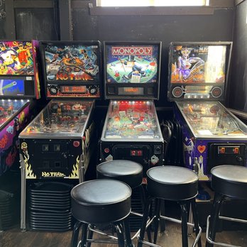 Jules Maes Saloon - Comfort Food Near Me - Seattle, Washington