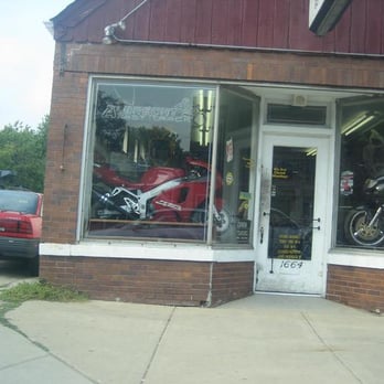 Albrecht's Fast Track - Motorcycle Dealers Near Me - Des Plaines, Illinois