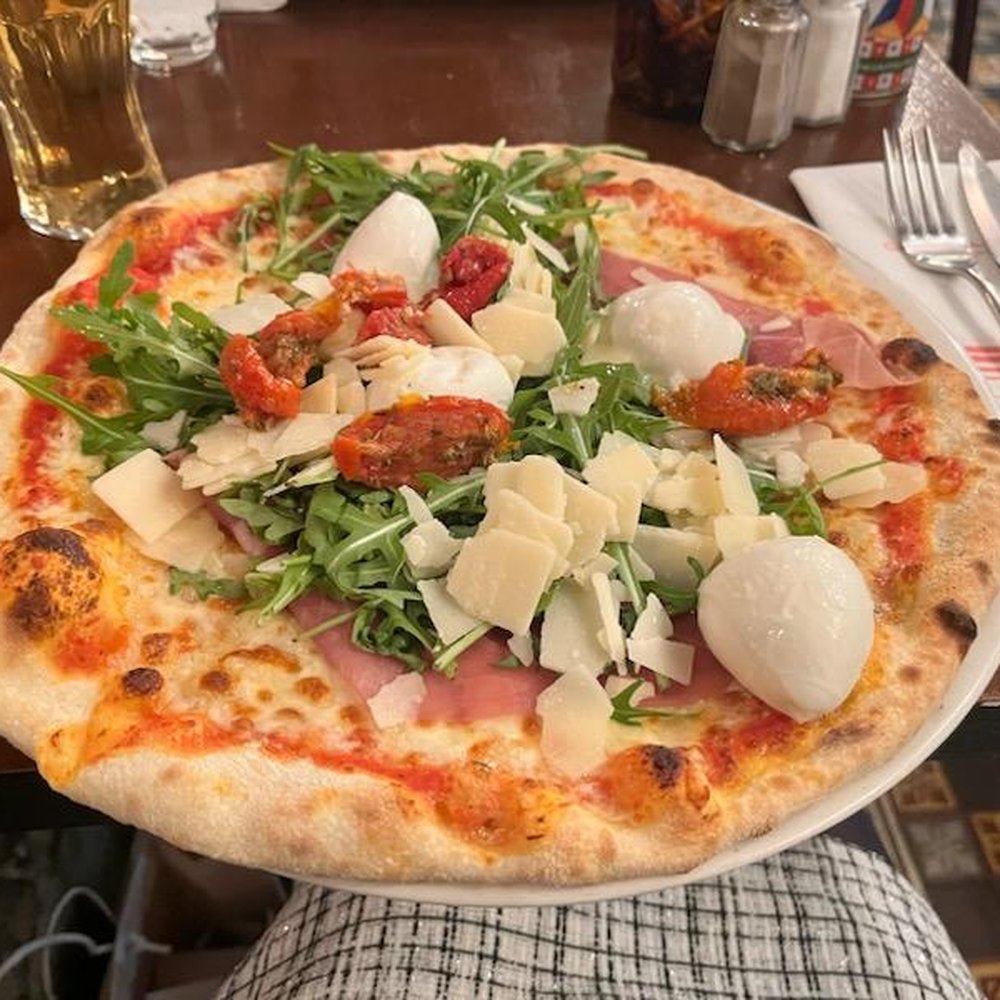 Romagnola Pizza Romagnola Pizza