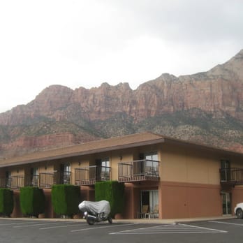 Bumbleberry Inn - Hotels Near Me - Springdale, Utah Bumbleberry Inn - Hotels Near Me - Springdale, Utah