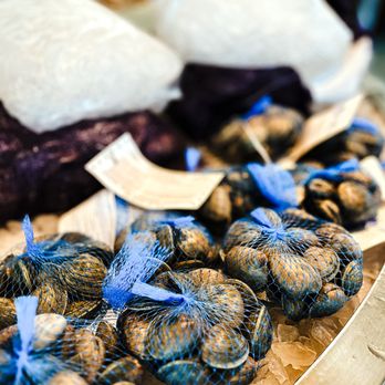 Rose's Seafood - Seafood Markets Near Me - Seabrook, Texas
